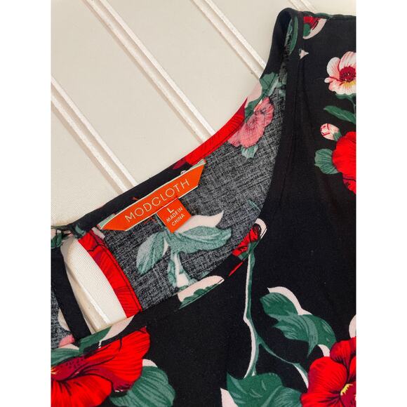 Modcloth Inspired Spirit Floral Maxi Dress Black & Red Cut Out Back Size L - Picture 6 of 6